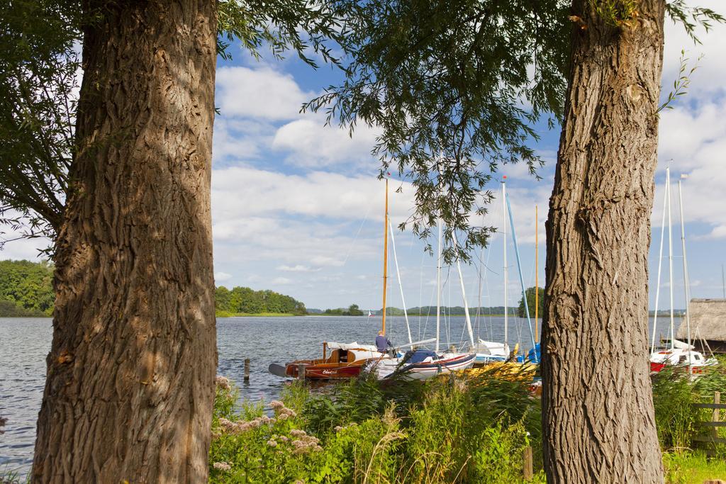 Strauers Hotel Am See Bosau Dış mekan fotoğraf